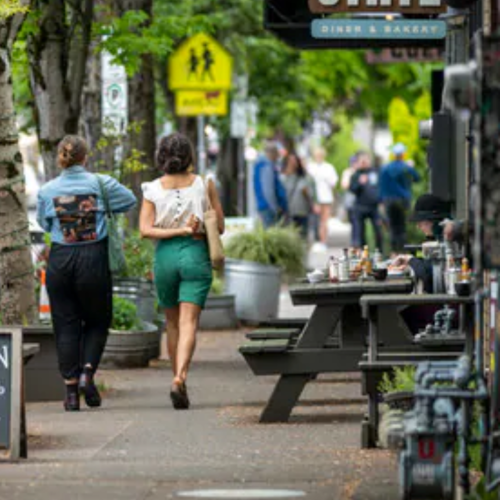 Life in Laurelhurst